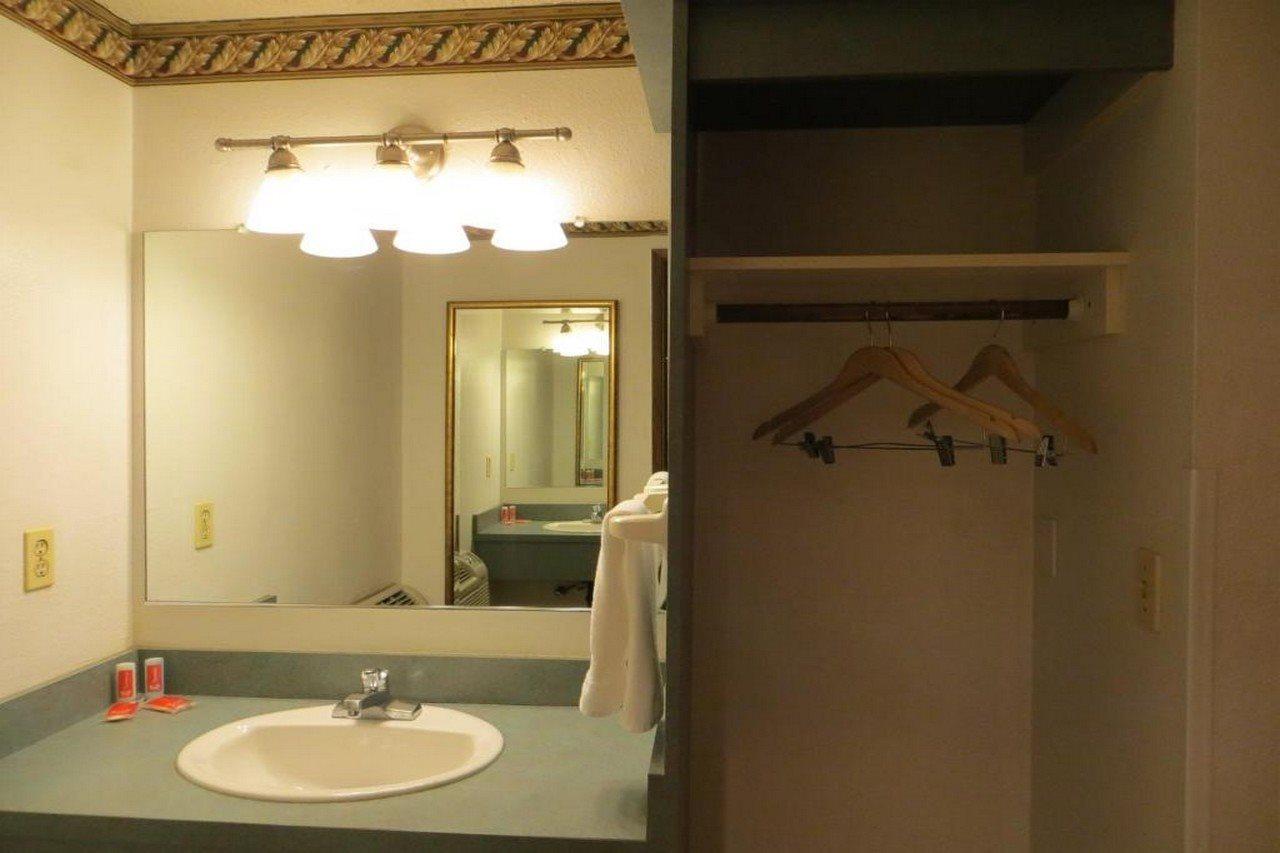 Portland Inn Екстер'єр фото