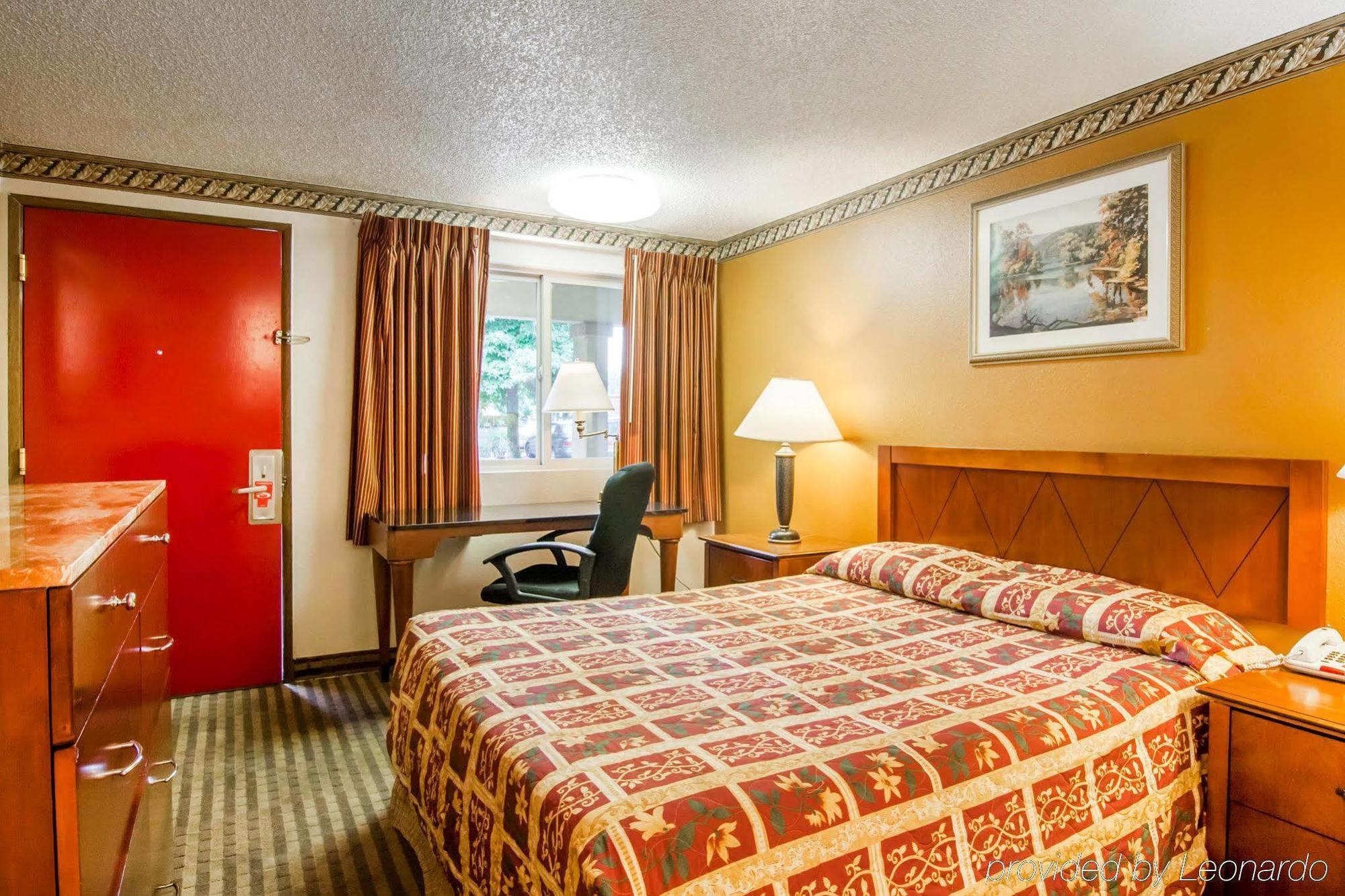 Portland Inn Екстер'єр фото