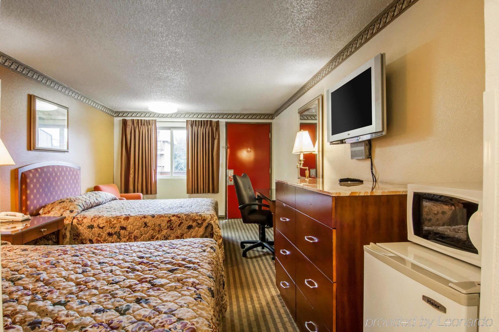 Portland Inn Екстер'єр фото